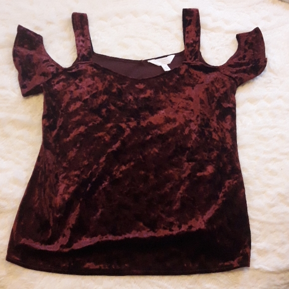 Lauren Conrad Red Velvet Top - Picture 1 of 3